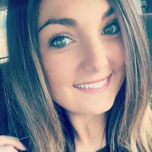 Meet your Posher, Cyndi
